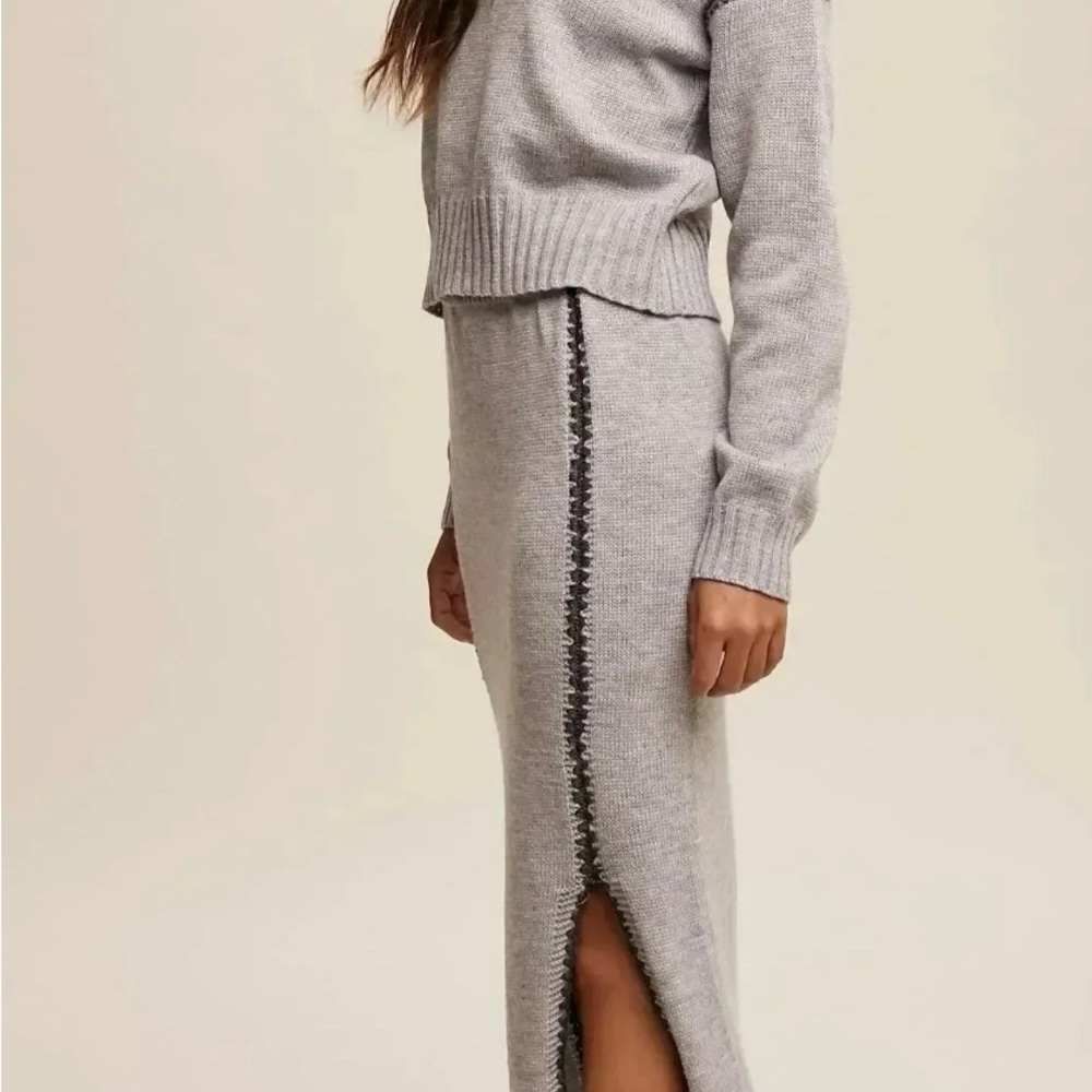 Gray Sweater and Pencil Skirt Set by Listicle